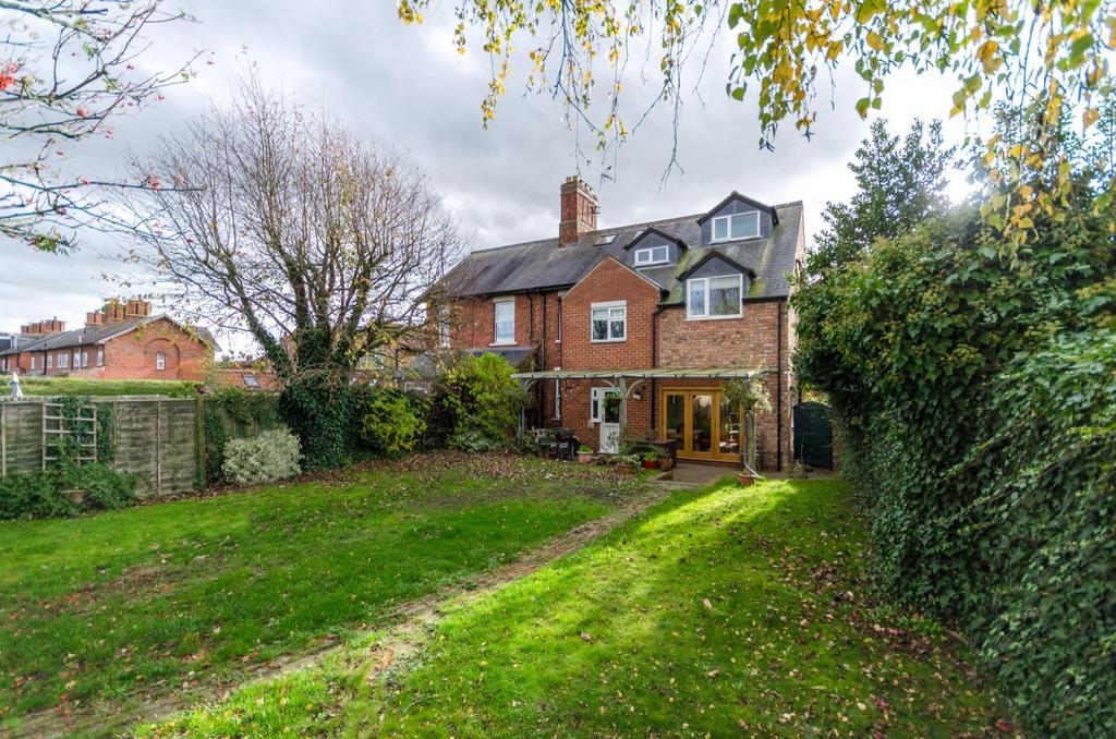 NewtononOuse, York 5 bed character property for sale £510,000
