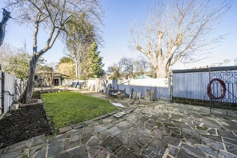 89 Bargery Road, London, SE6 2LP