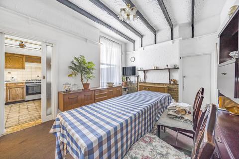 89 Bargery Road, London, SE6 2LP