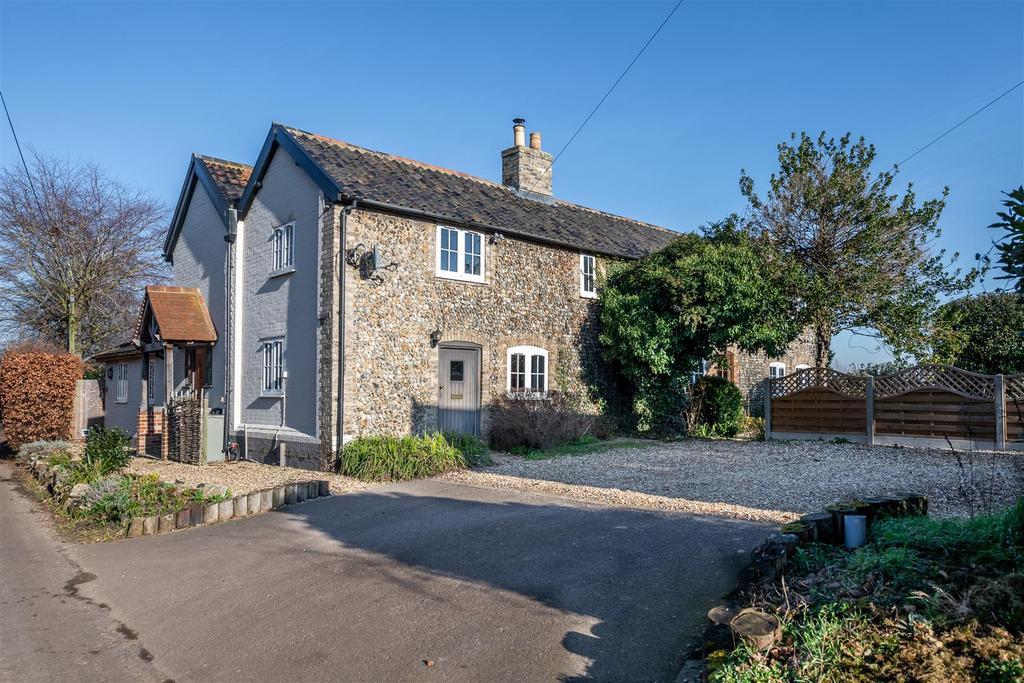 Flatts Lane, Tostock 3 bed cottage for sale £495,000