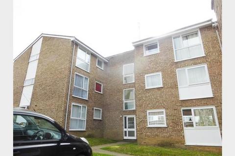 2 bedroom flat to rent, Tattershall Drive, Hemel