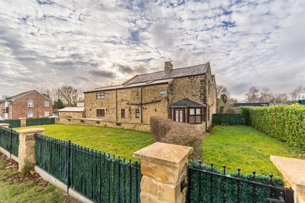 Bridge Street, Seaton Burn, NE13 4 bed end of terrace house £220,000