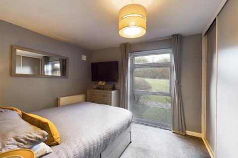44 Pennycroft, Croydon, CR0 9LL