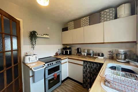43 Bisell Way, Amblecote, Brierley Hill, DY5 2RY