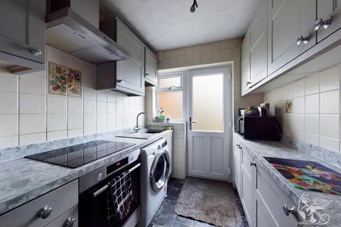 117b South Road, South Ockendon, RM15 6NP