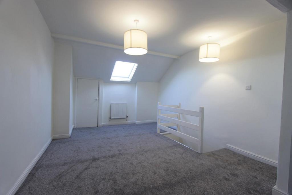 7. Attic (1).jpg