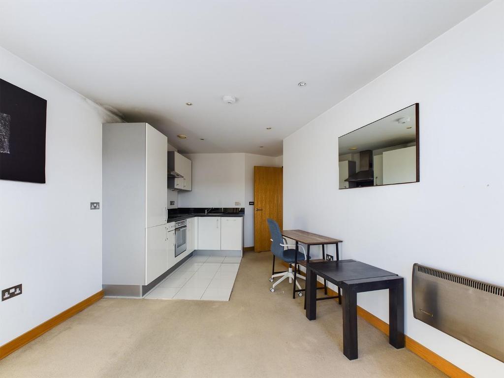 Victoria Mills, Salts Mill Road, Shipley 1 bed apartment £650 pcm (£