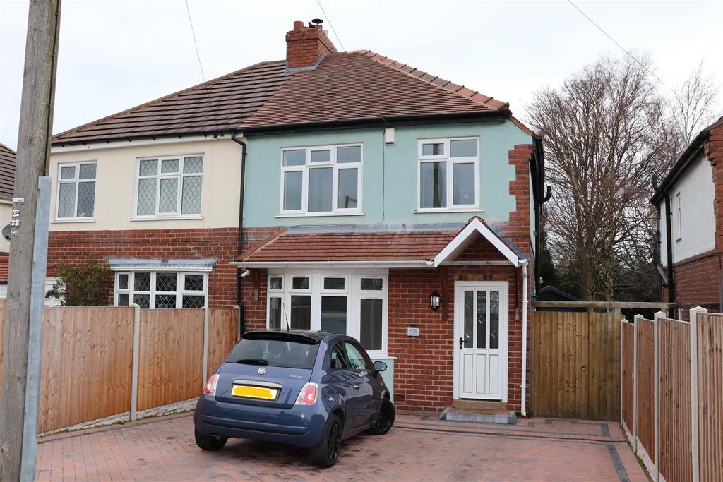 Castle Road, Walsall Wood 3 bed semidetached house £900 pcm (£208 pw)