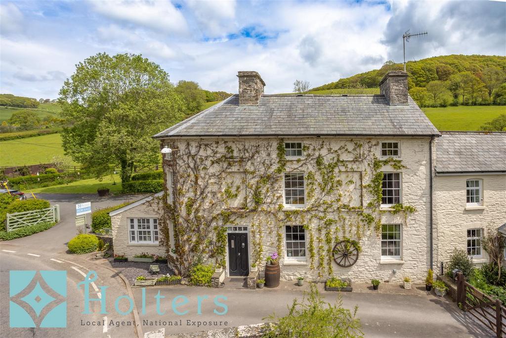 Lower Chapel, Brecon 5 bed detached house for sale £599,995