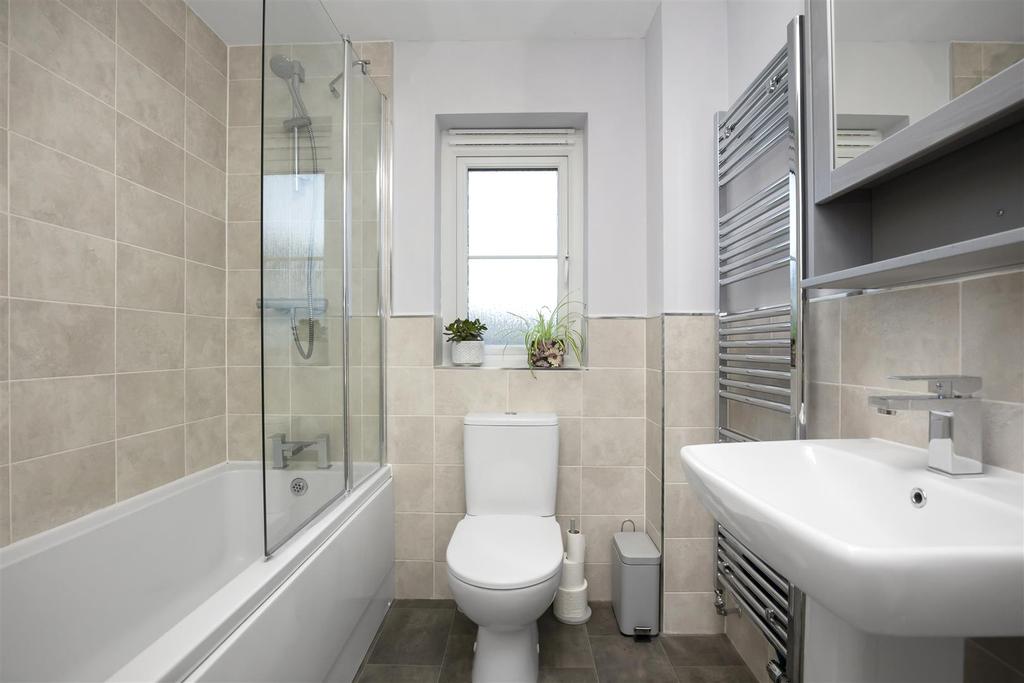 108 Mc Baith Way22.jpg