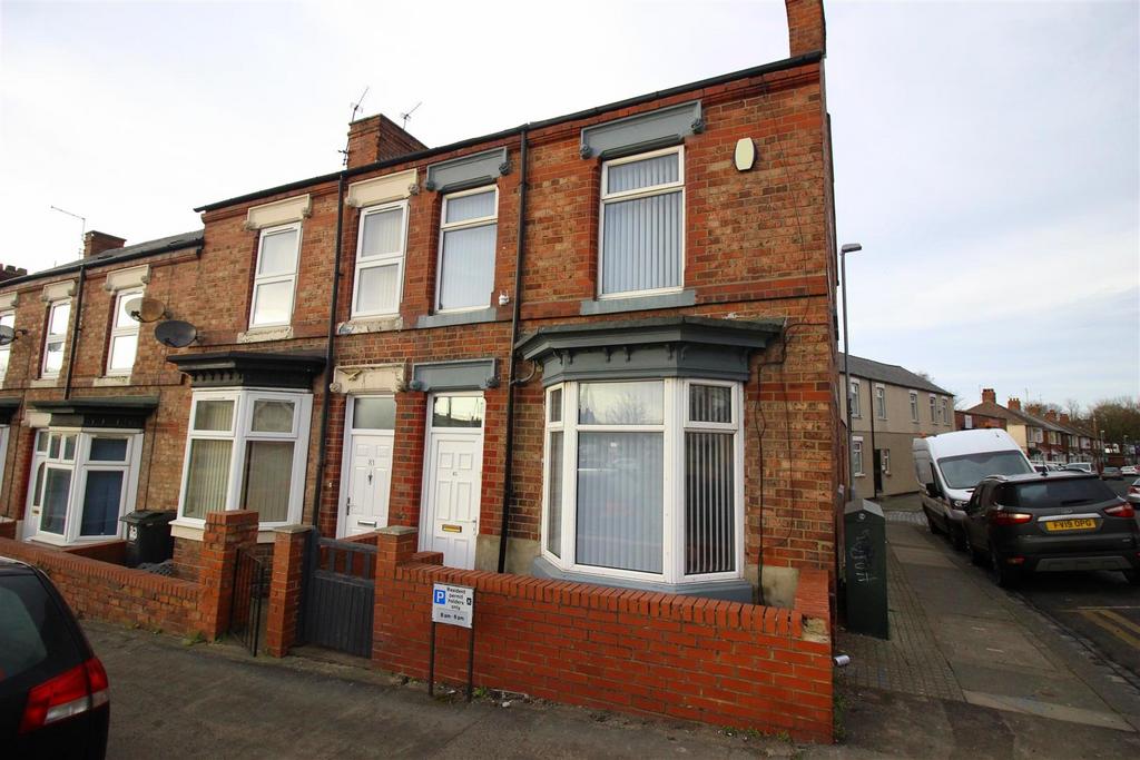 Russell Street, Darlington 2 bed terraced house for sale £90,000