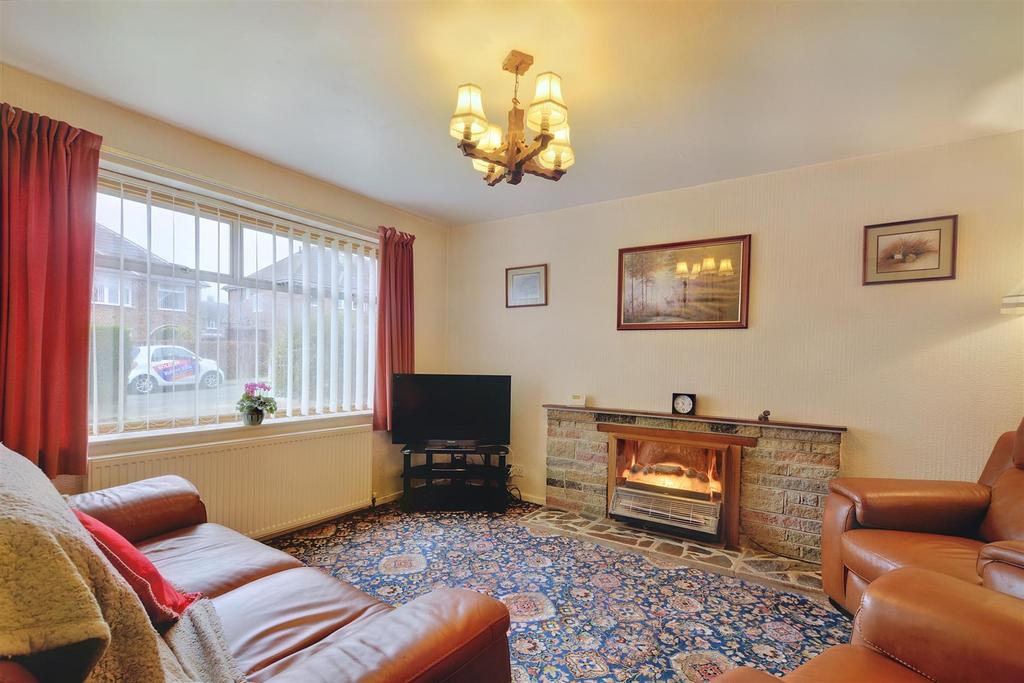 Joyce Avenue, Toton 3 bed detached house £269,995