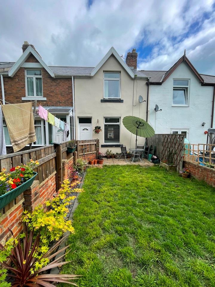Cooperative Terrace, New Brancepeth, Durham 2 bed house for sale £76,000