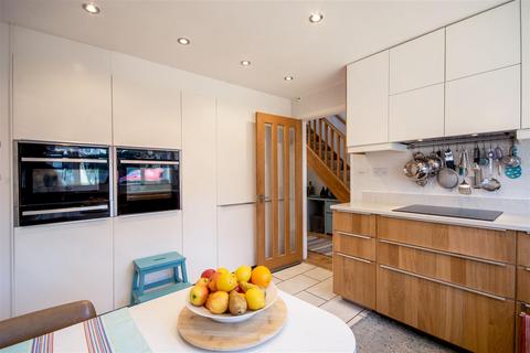 38 Hollyfield Road, Sutton Coldfield, B75 7SG