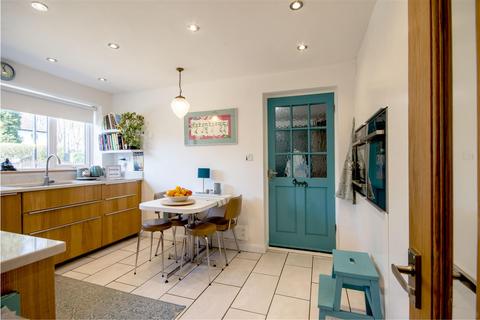 38 Hollyfield Road, Sutton Coldfield, B75 7SG
