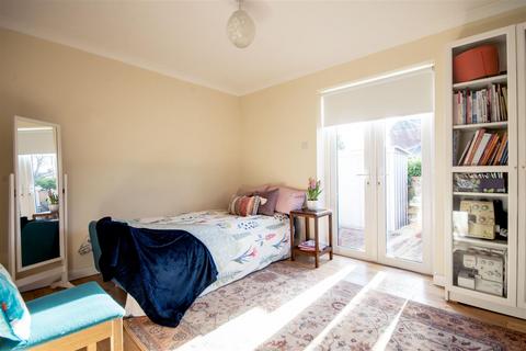 38 Hollyfield Road, Sutton Coldfield, B75 7SG