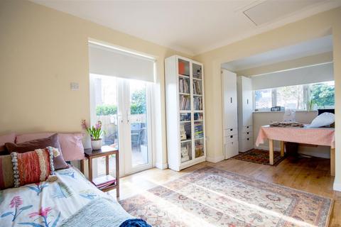 38 Hollyfield Road, Sutton Coldfield, B75 7SG