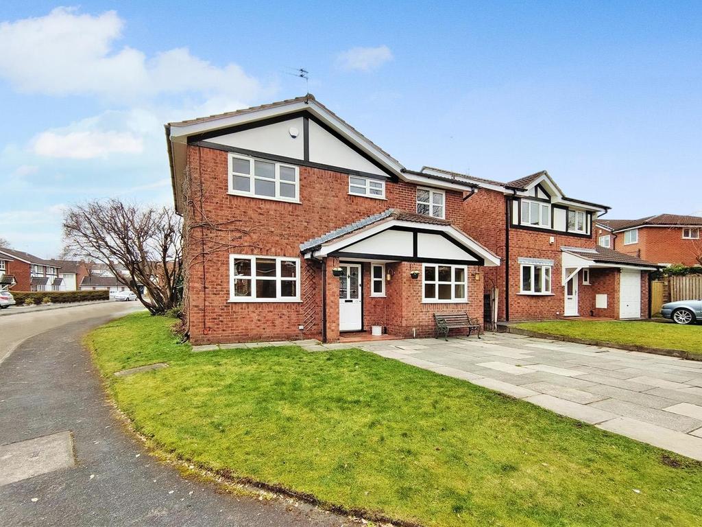 Waveney Drive, Altrincham 4 bed detached house £630,000