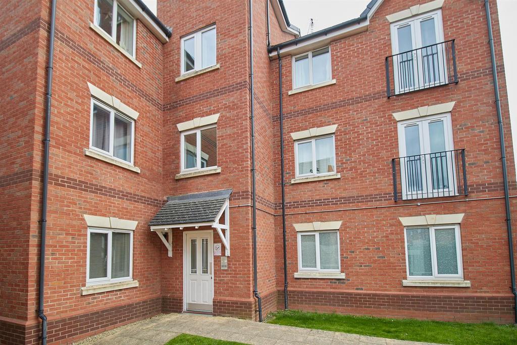Pickering Close, Stoney Stanton, Leicestershire 1 bed apartment £595