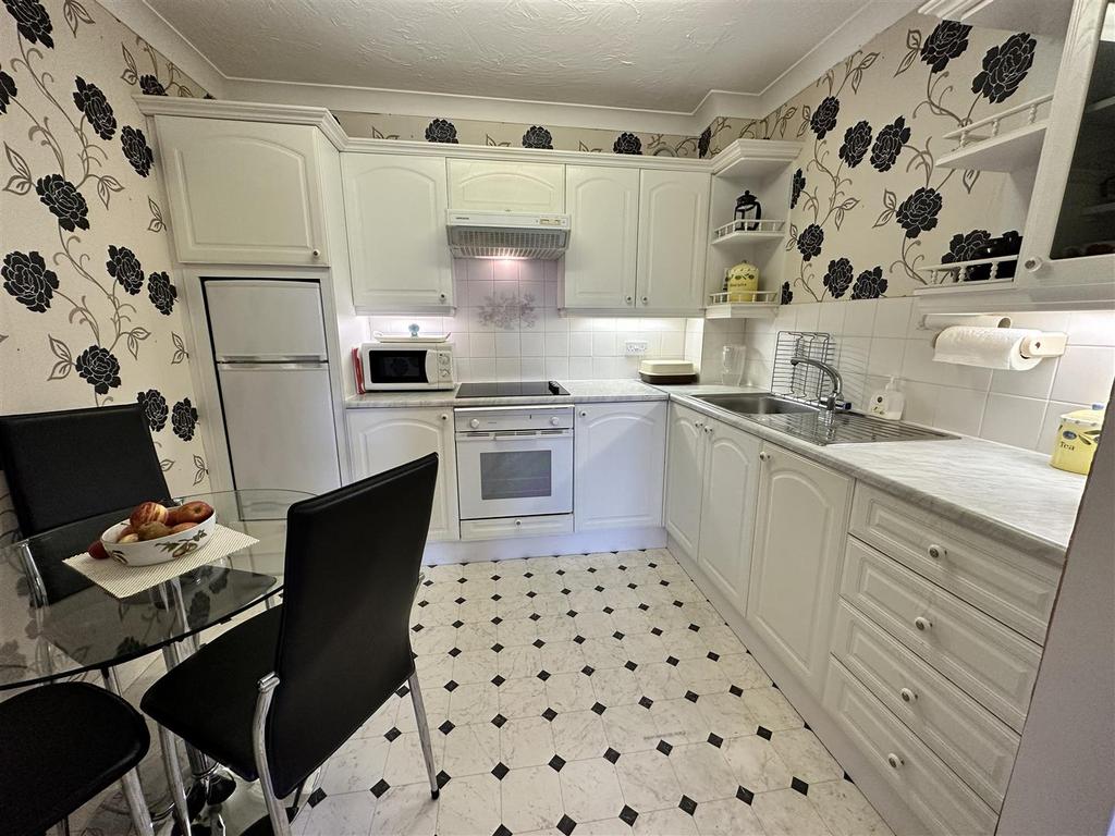 Breakfast kitchen
