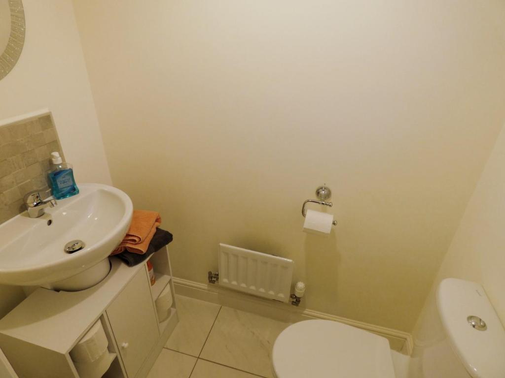 WC/Cloakroom