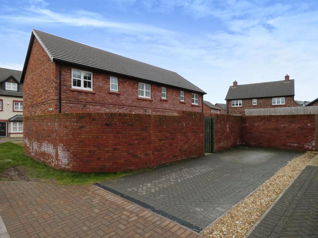 External - Driveway