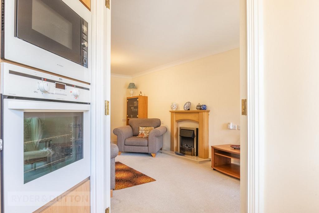 Kitchen Thru Lounge