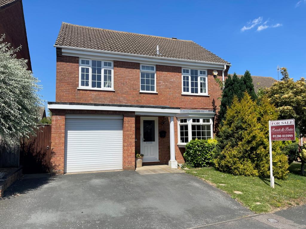 Badgers Way, Buckingham 4 bed detached house £489,995