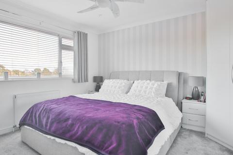 30 Elveley Drive, West Ella, Hull, HU10 7RU