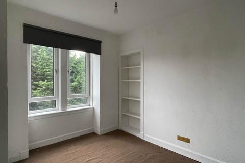 2 bedroom flat to rent, 69 Broomlands Street, Paisley