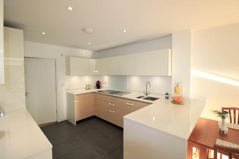 19 Charlock Close, Romford, RM3 0LE