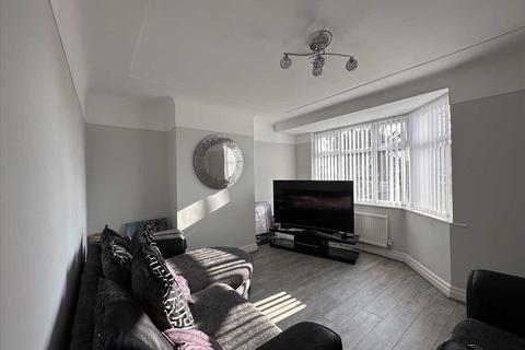 3 bedroom property for sale - Sycamore Road, Huyton with roby