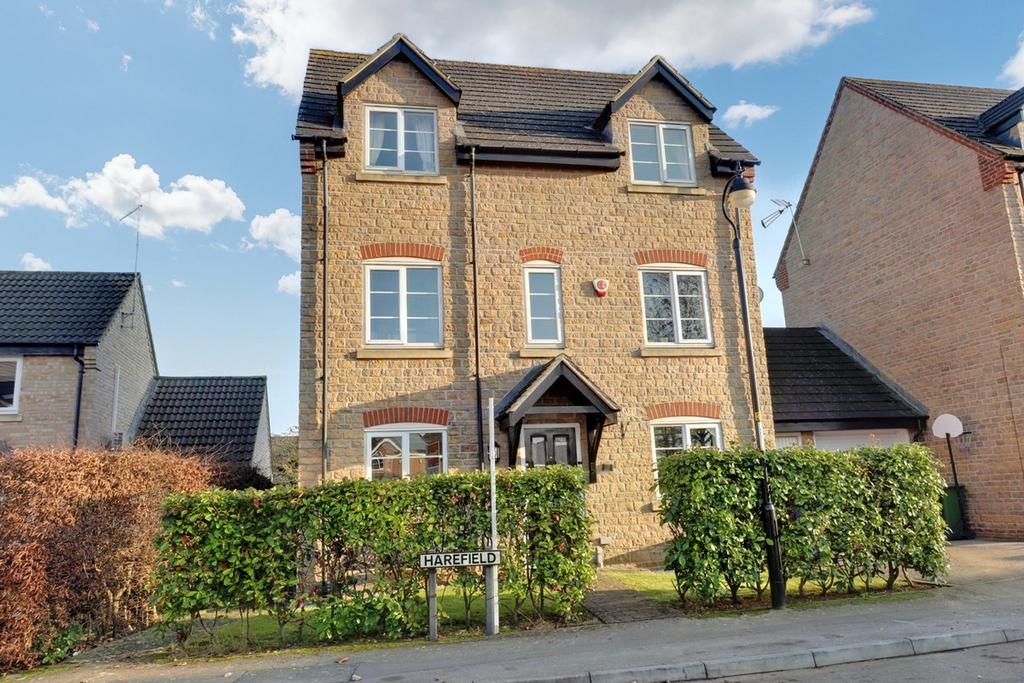 Harefield, Northampton 4 bed link detached house for sale £425,000