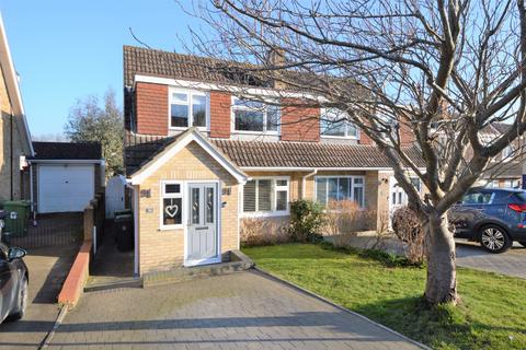 38 Gloucester Road, Bagshot, GU19 5LR