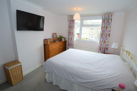 38 Gloucester Road, Bagshot, GU19 5LR