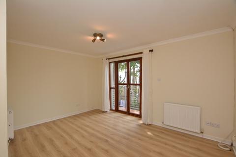 2 bedroom flat to rent, Allan Court, Grangemouth, Falkirk, FK3 9AQ