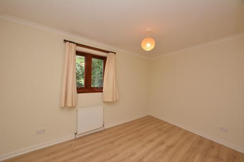 2 bedroom flat to rent, Allan Court, Grangemouth, Falkirk, FK3 9AQ