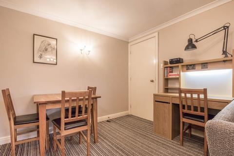 2 bedroom flat for sale, 3 College Gate, Windermere