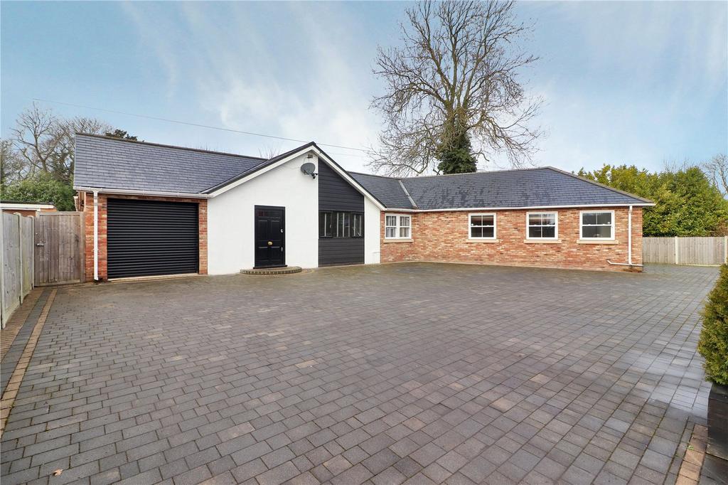 London Road, West Kingsdown, Sevenoaks, Kent, TN15 4 bed detached house for sale £800,000