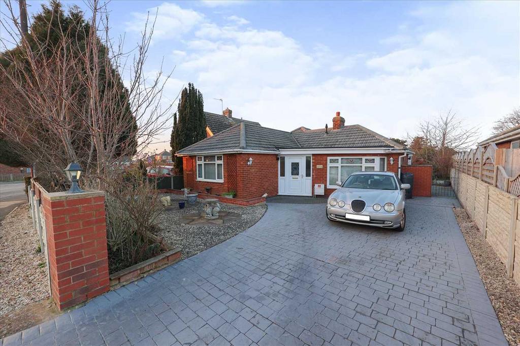 Hawthorn Avenue, Waddington 3 bed detached bungalow for sale £250,000