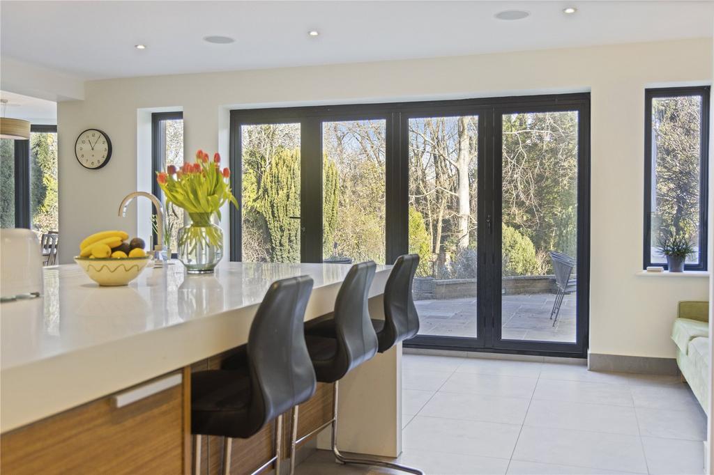Breakfast Room