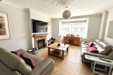 undefined, Orchard Road, Chessington, Surrey. KT9 1AL