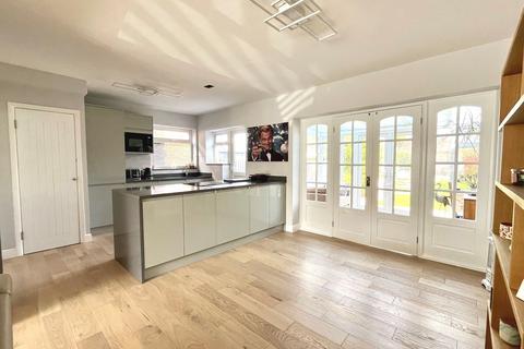 undefined, Orchard Road, Chessington, Surrey. KT9 1AL