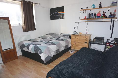 24 Woodgate Avenue, Chessington, KT9 2RA