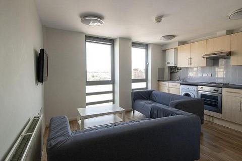 4 bedroom flat to rent - 162c, Mansfield Road, NOTTINGHAM NG1 3HW