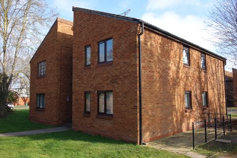 1 bedroom flat to rent, Northleach Close, Worcester WR4