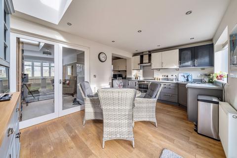 43 Brackenley Lane, Embsay, Skipton, BD23 6NW