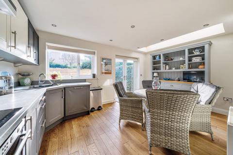 43 Brackenley Lane, Embsay, Skipton, BD23 6NW