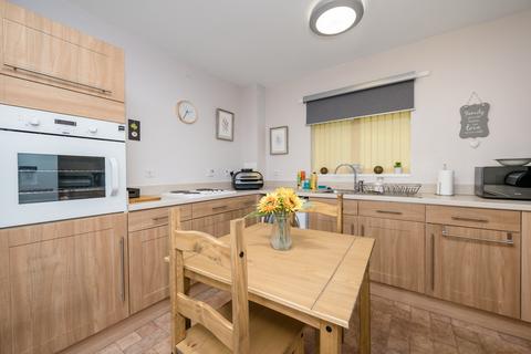 2 bedroom apartment for sale - Heyeswood, Haydock, St Helens, WA11