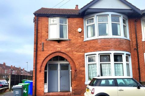 6 bedroom semi-detached house to rent, Wellington Road, Manchester M14 6BJ
